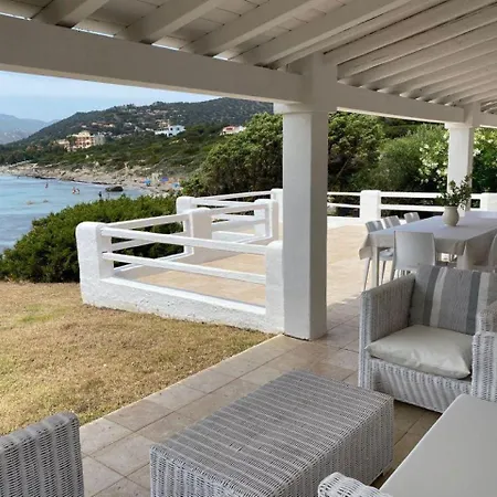 Villa Sul Mare Sardegna Floriana *